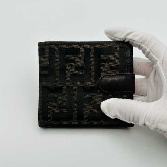 Fendi Zucca Bi fold Wallet - Picture 1 of 12